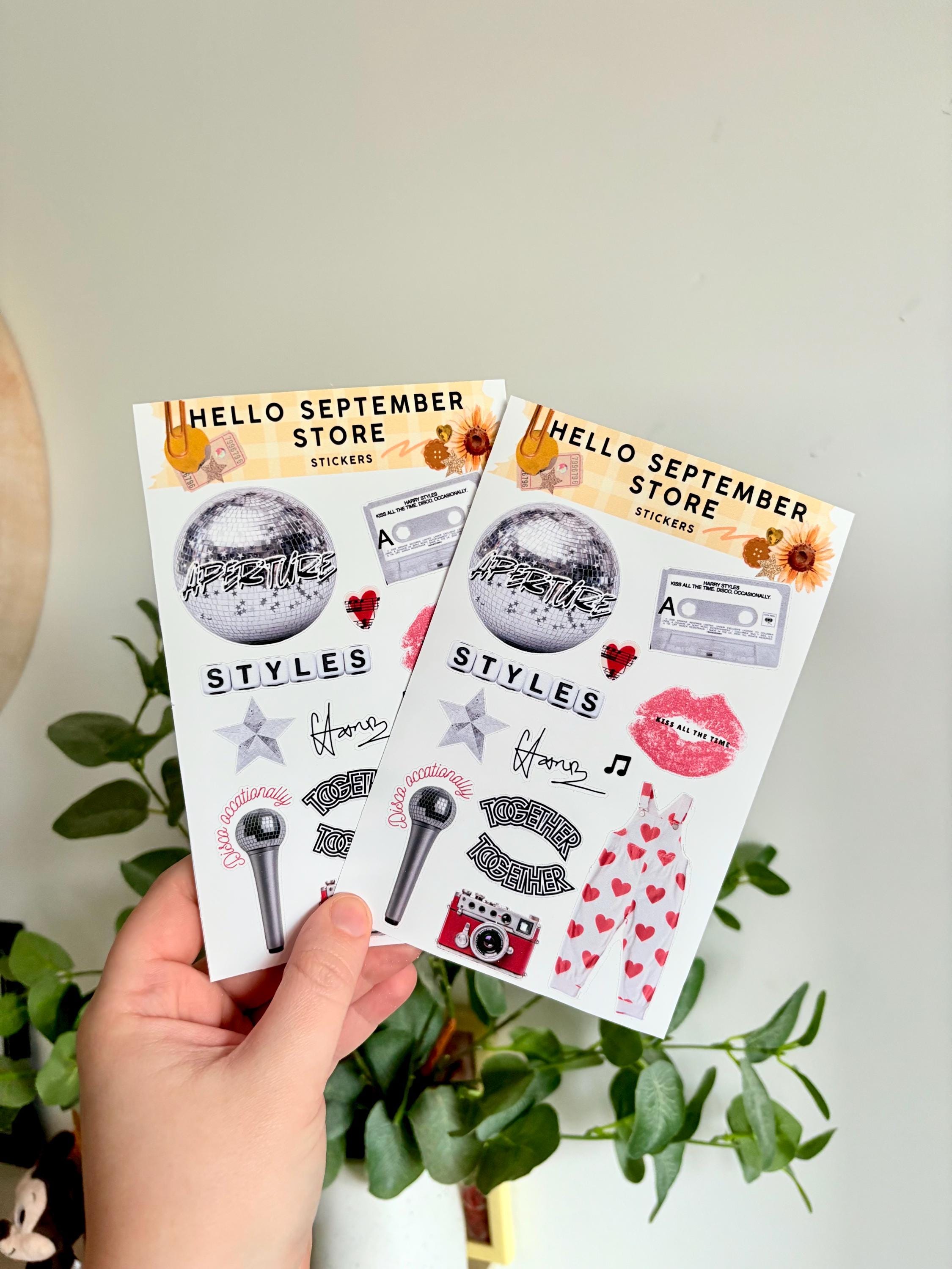 Aperture sticker sheet